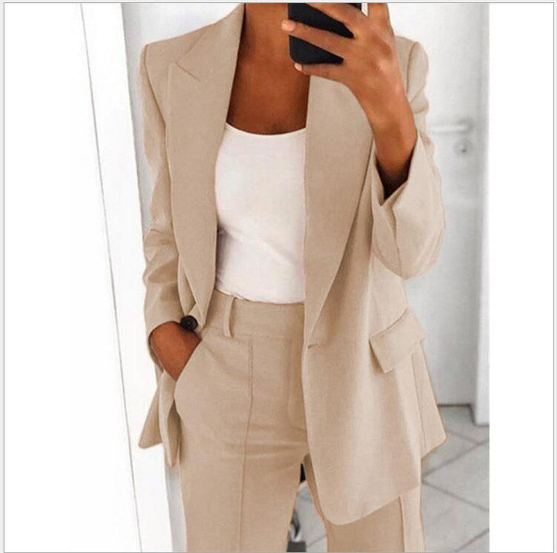 Long Sleeveless Simple Draping